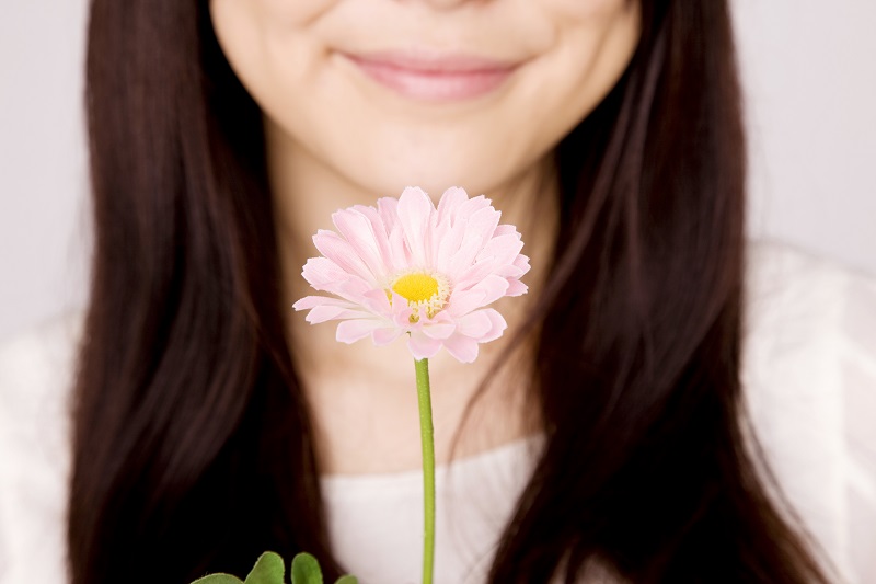 花と女性