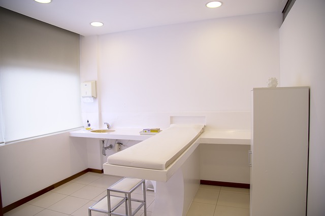 treatment-room-548143_640