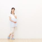 困っている妊婦さん