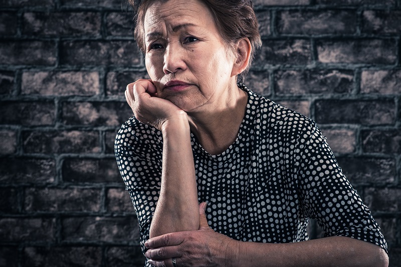 高齢の女性