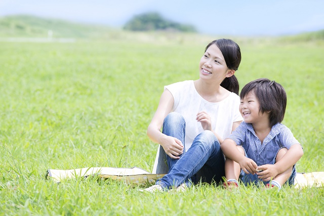 母親と男の子